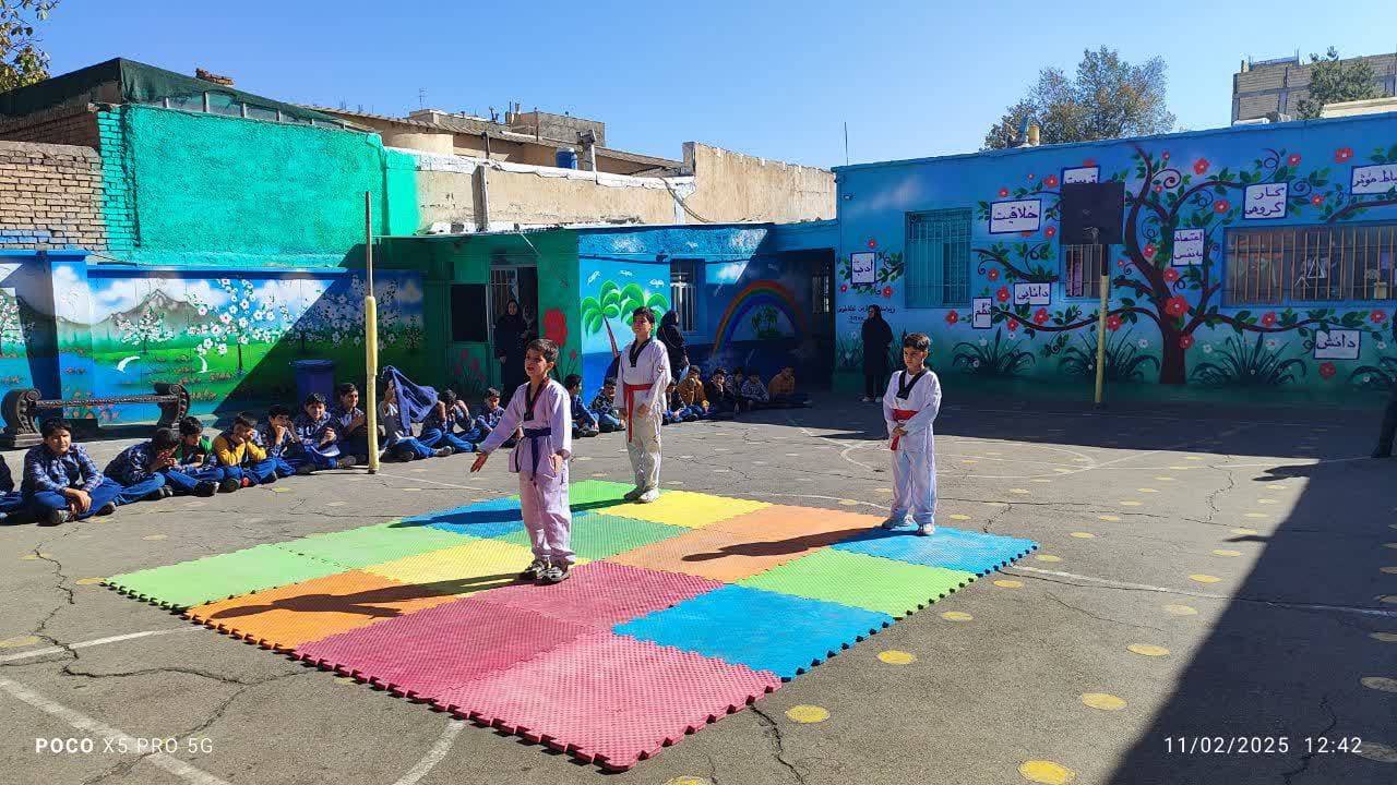 دبیرستان دوره اول پسرانه غیر دولتی سرمد