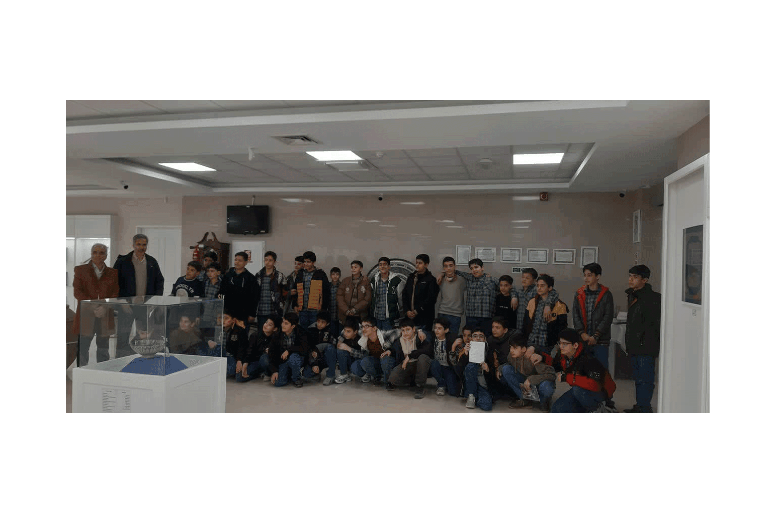 دبیرستان دوره اول پسرانه غیر دولتی سرمد